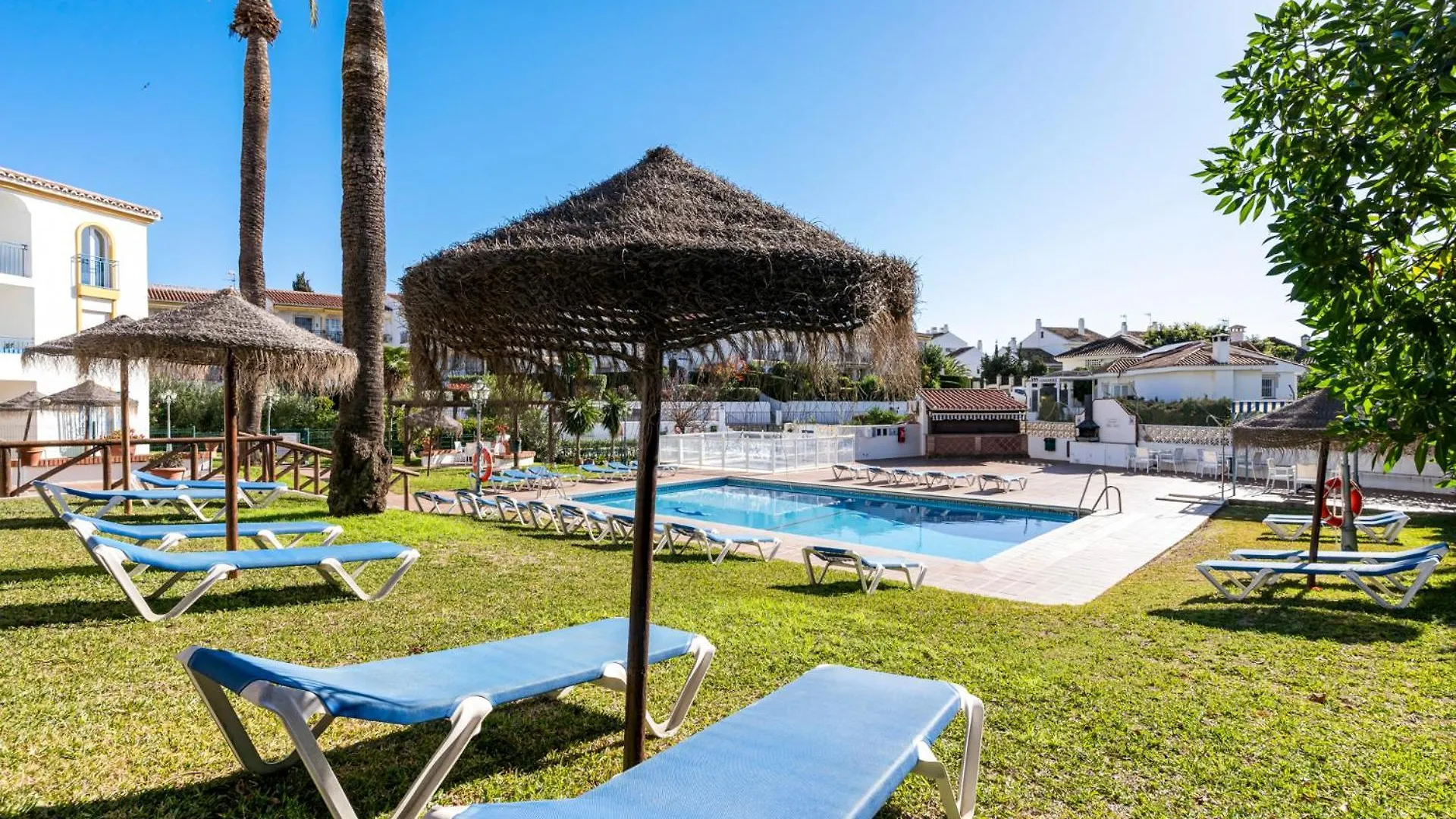 Family Holiday In Riviera Del Sol By Costarentals - Ref 27 Sitio de Calahonda Apartment